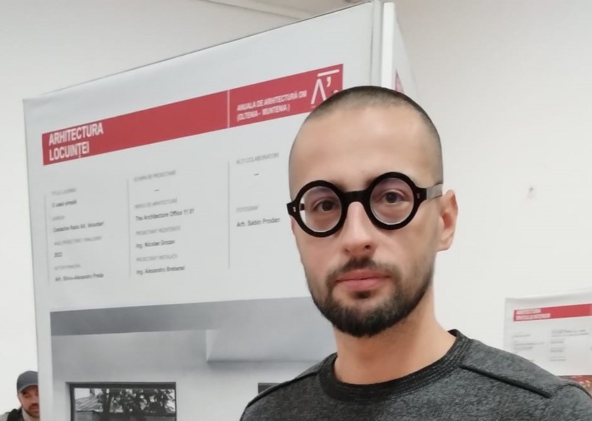 Tânăr arhitect, voluntar pentru orașul lui Brâncuși. A gândit un proiect de regenerare a falezei Jiului