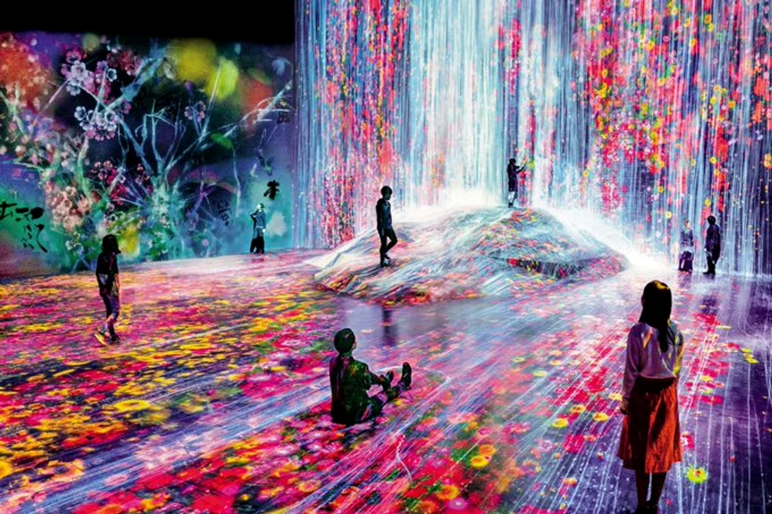Arta imersiva Twitter Teamlab jpg