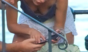 Fiica lui Boris Becker nu poartă sutien jpeg