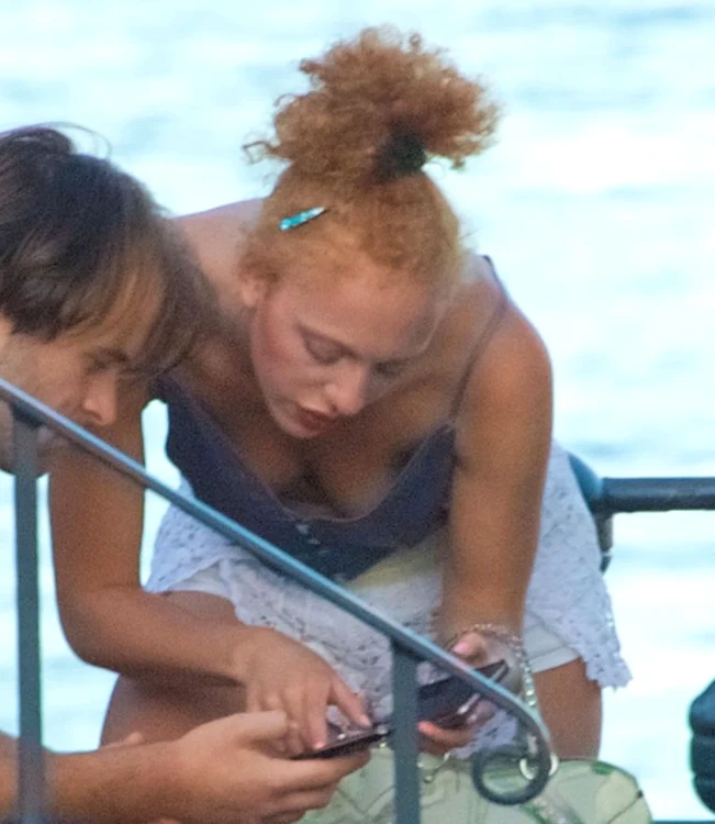 Fiica lui Boris Becker nu poartă sutien