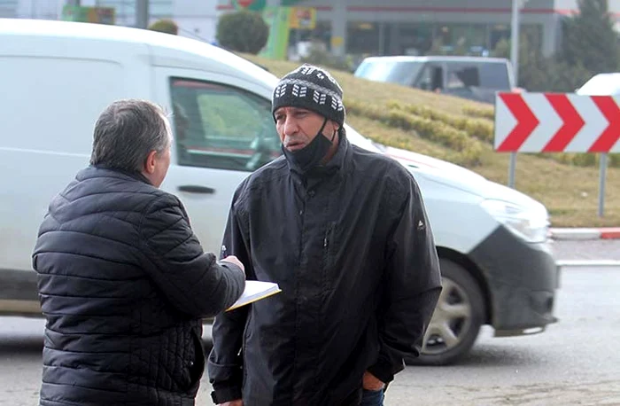 Iordanianul Hisam îi spune reporterului că e gata să lupte. Foto: Blitz