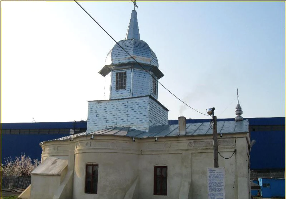 Biserica este chiar lângă Șantierul Naval Damen FOTO: Arhiepiscopia Dunării de Jos 
