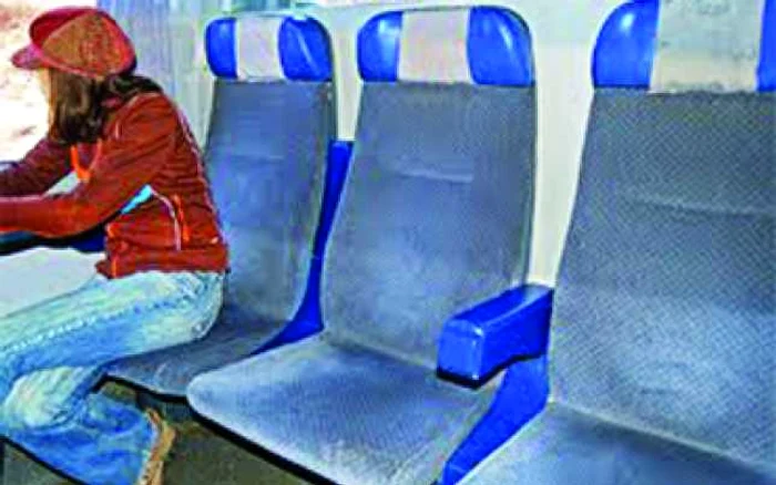 Suceava: Trenurile intercity spre Capitală, suspendate în weekend