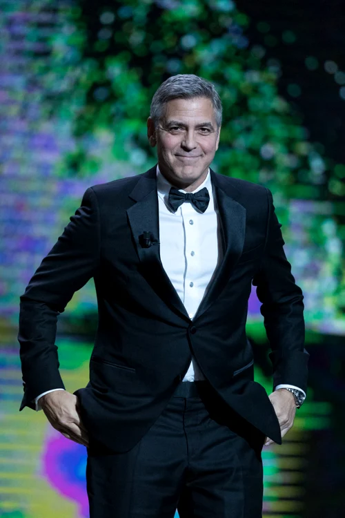 George Clooney reçoit un César d'honneur à la 42ème cérémonie des César à la salle Pleyel à Paris jpeg