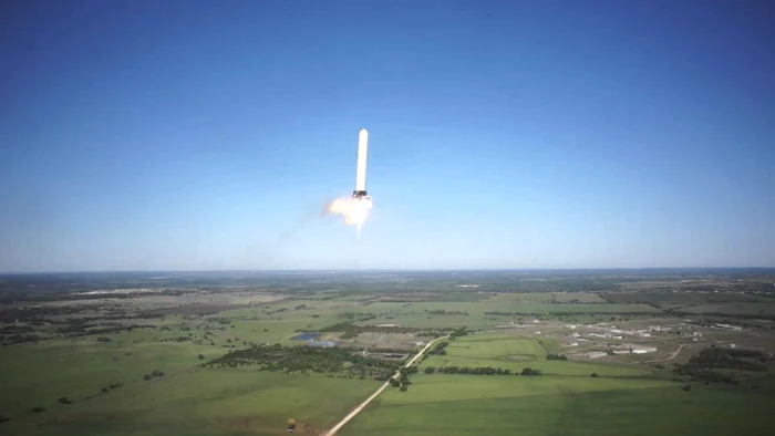 SpaceX îşi continuă cursa pentru explorarea spaţiului. FOTO Ştiinţă şi tehnică