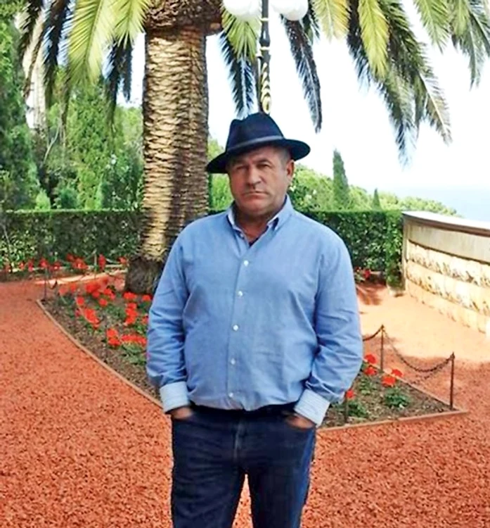 
    George  Vintilă  