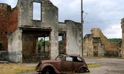 Distrus de naziști, acest oraș a fost transformat în memorial jpeg