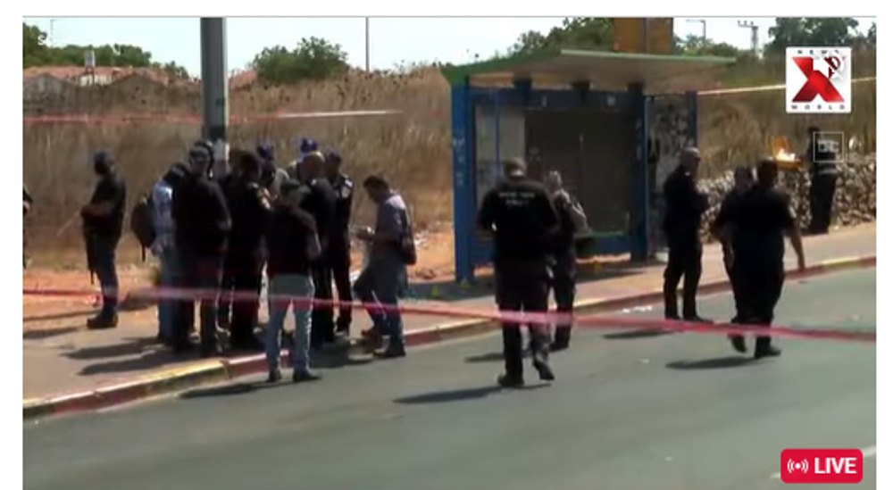 Un șofer a intrat cu mașina într-o stație de autobuz din Tel Aviv: opt răniți. „Au fost aruncați la 15 metri”