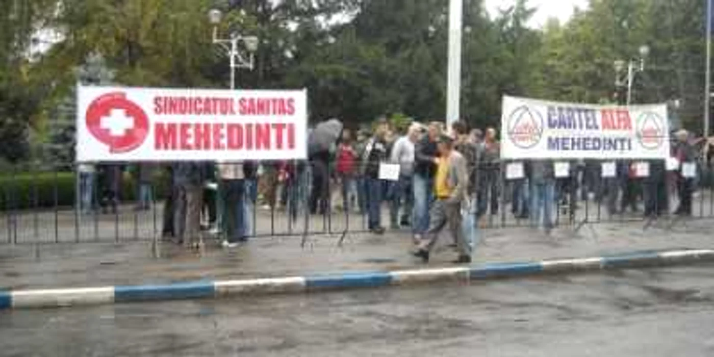 Protestatarii au cerut salarii decente