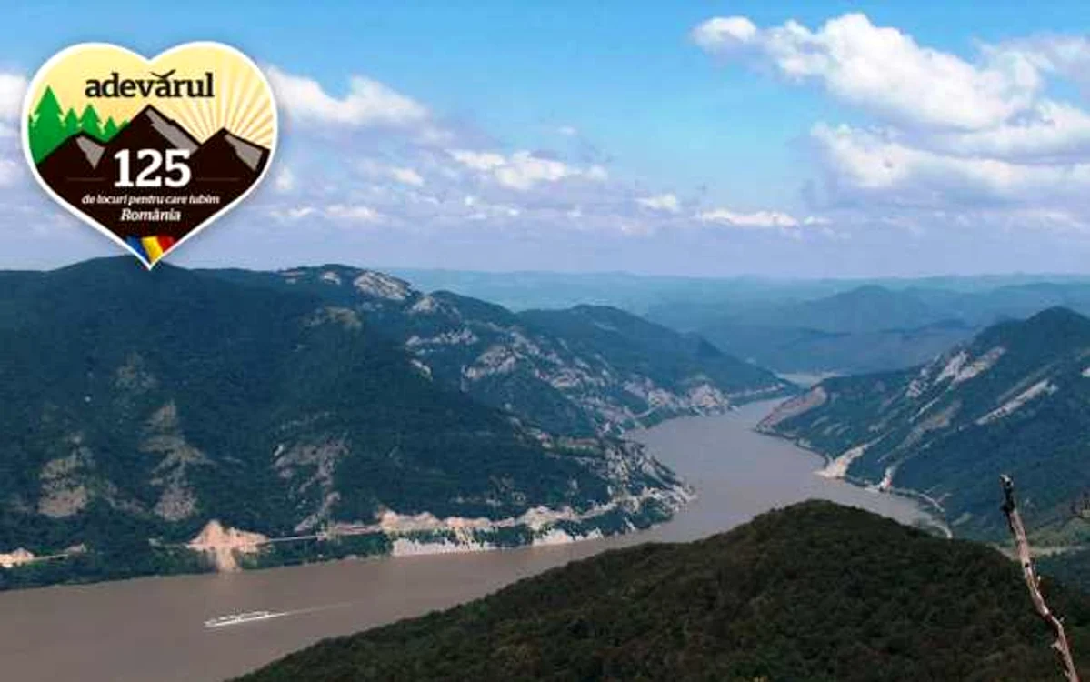 Belvedere de pe platoul Muntelui Trescovăţ