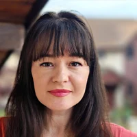 Alina Vasile