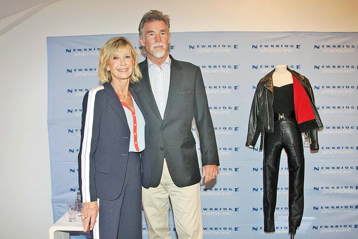 Este măritată cu John Easterling din anul 2008