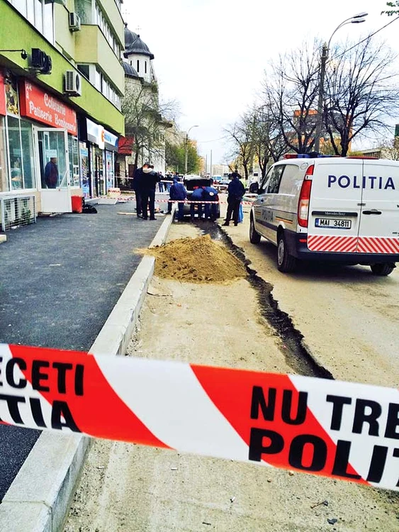 Trupul bărbatului a fost descoperit  miercuri, 8 aprilie, în portbagajul  unei maşini, parcate în cartierul  Pantelimon, din Capitală