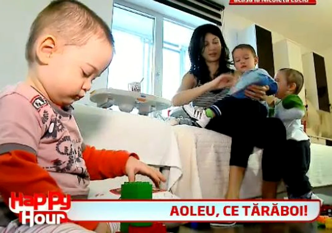 Nicoleta Luciu si tripletii