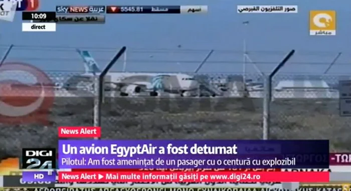 Un post de televiziune cipriot transmite imagini cu avionul deturnat, aterizat pe aeroportul din Larnaca