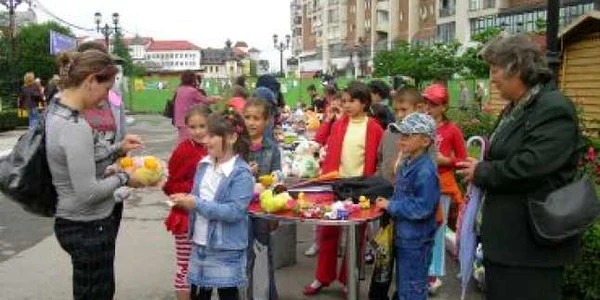 Târgu-Jiu: Târg de Jucării în zona centrală