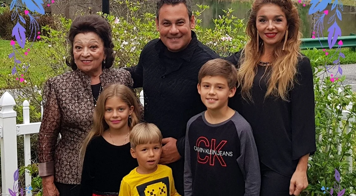 ionut dolanescu se mandreste cu fiica sa ioana maria hp jpeg