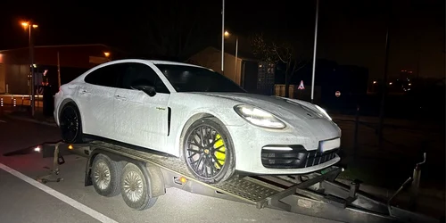 porshe panamera jpeg
