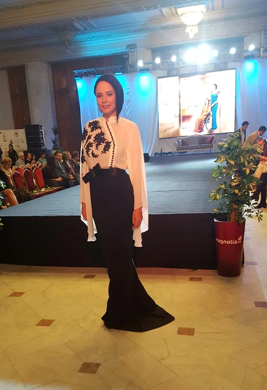 Andreea Marin Atipic Beauty jpeg