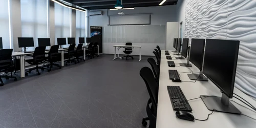 Laborator de informatică Universitatea Politehnica din Bucuresti Bitdefender