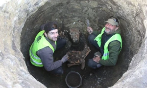 Cuptor roman pentru producerea varului, descoperit în Ungaria (© Szent István Király Múzeum)