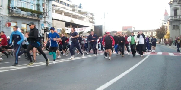 Crossul armatei a adunat la start peste 200 de persoane
