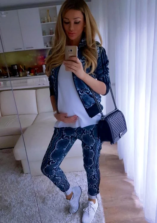 Bianca mai are câteva zile până devine mămică
