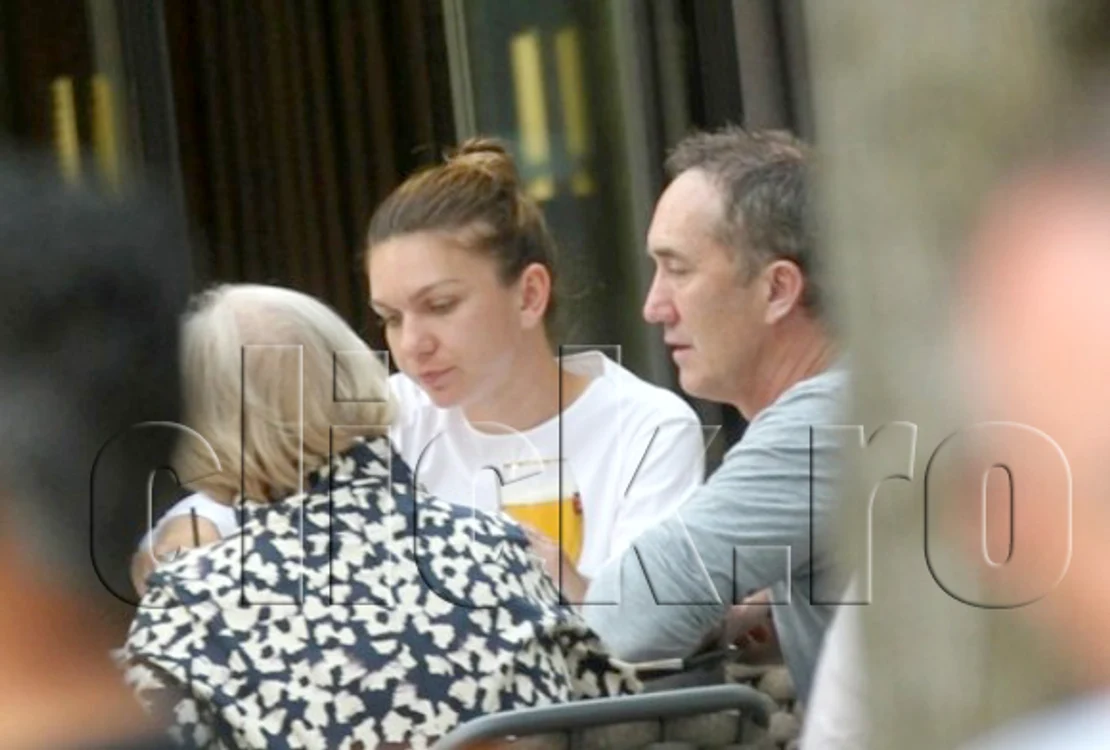Simona Halep, pregătită pentru a-și petrece seara la restaurant, în compania lui Darren Cahillfoto: Instagram/Simona Halep