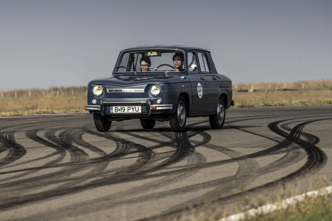 Romanian Retro Racing  