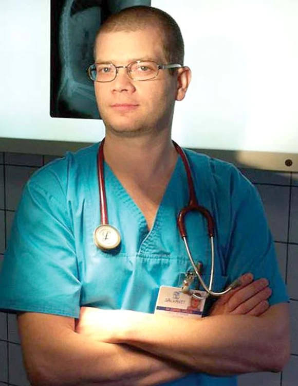 Dr. Daniel Lescai