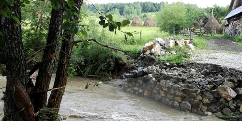 inundatii ponor apuseni