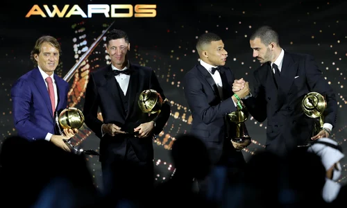 mbappe lewandowski epa efe w 57373725 jpg