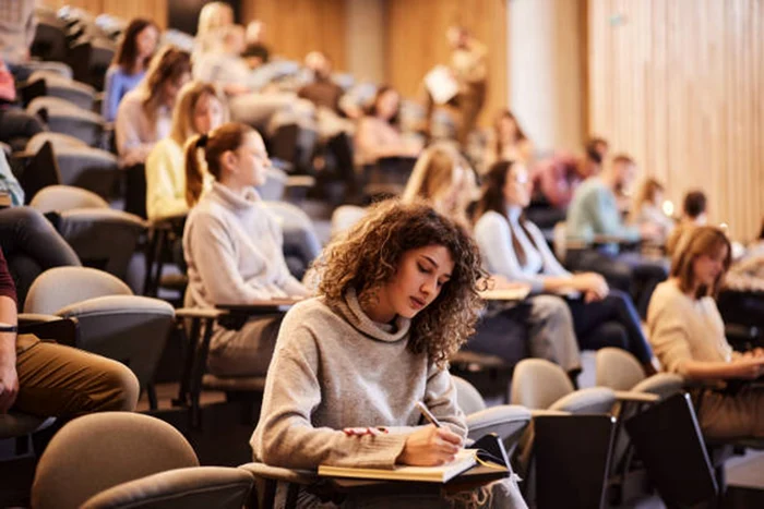 Care sunt cele mai bune facultăți la care putem merge / foto: IStock