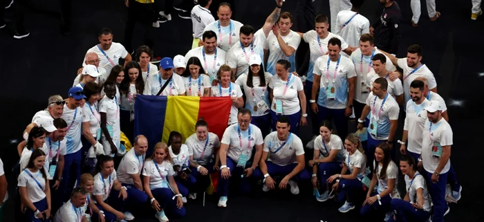 Delegația României, la ceremonia de închidere a Jocurilor Olimpice. Foto EPA EFE