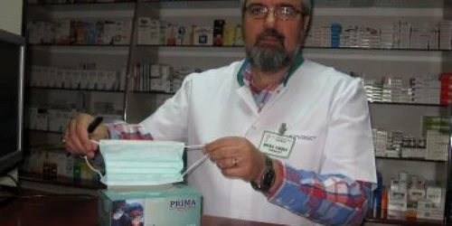Bistriţa : Bistriţenii au dat iama pe măştile medicinale