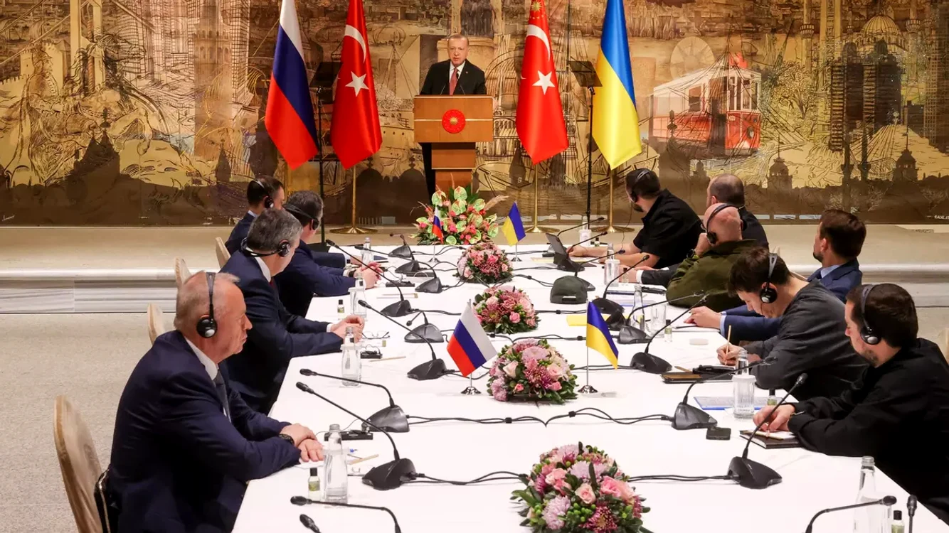 Negocieri de pace la Istanbul, între Kiev și Moscova / Profimedia