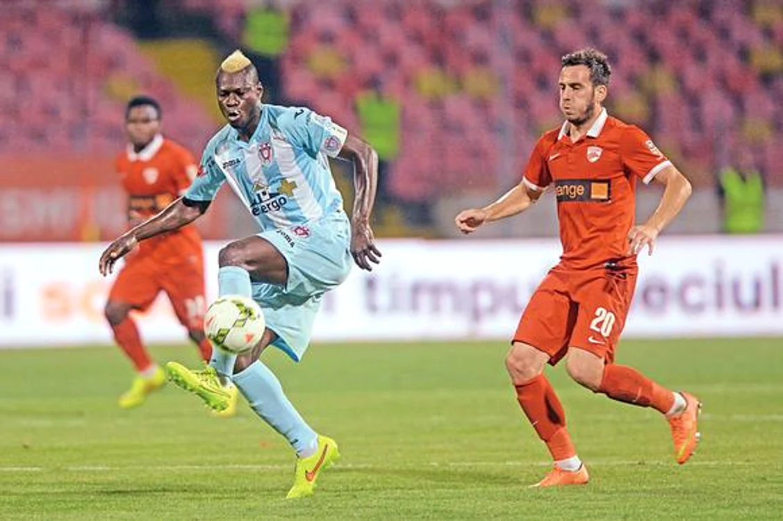 Cu Dinamo, N'Doye n-a rezistat pe teren decât 64 de minute