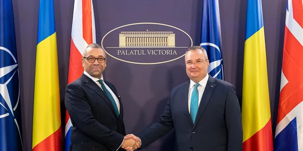 Întrevederea premierului cu ministrul pentru Afaceri Externe al Regatul Unit al Marii Britanii FOTO: GOV.RO