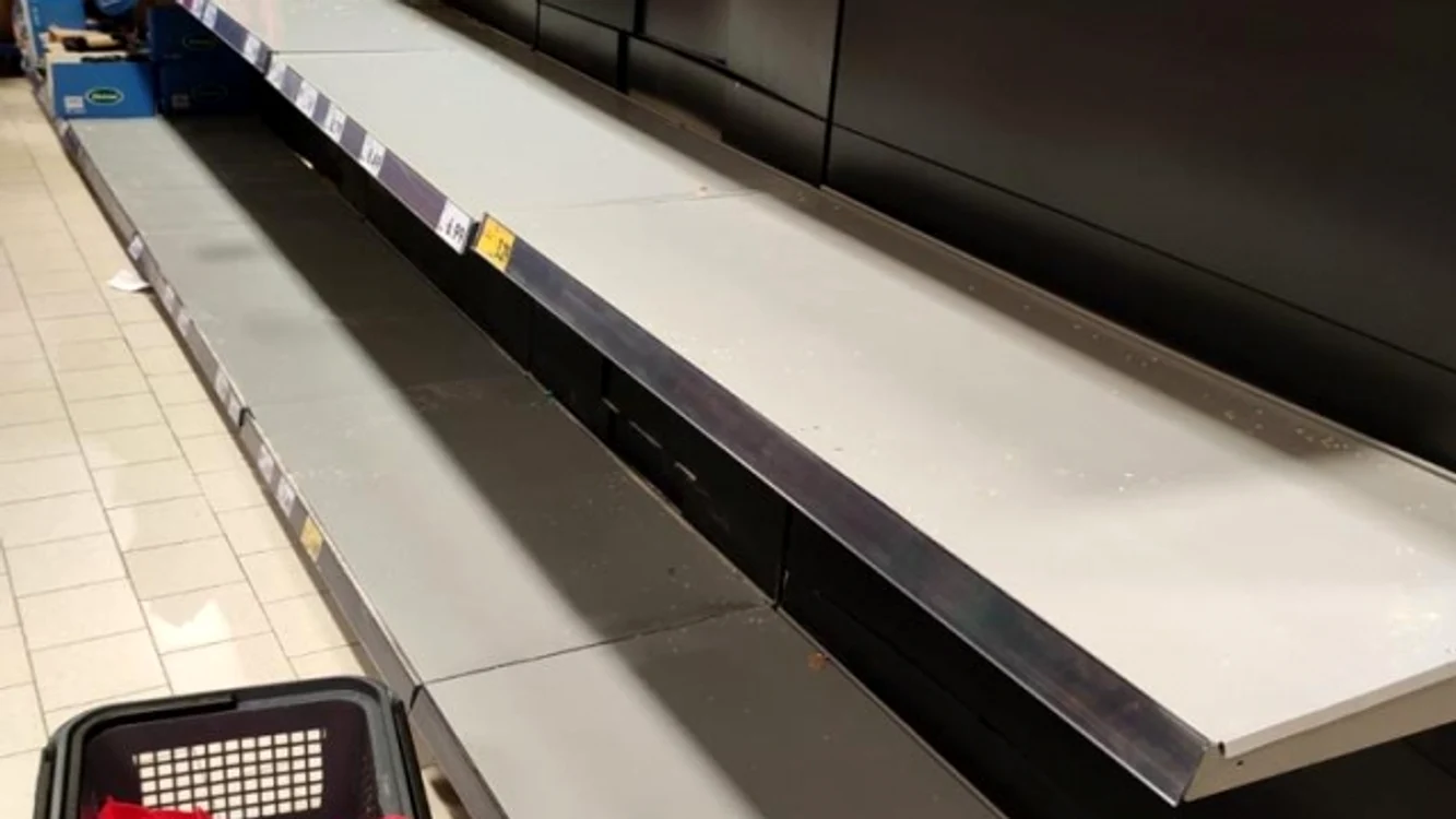 Imagine surprinsă într-un supermarket din Bucureşti marţi, 25 februarie