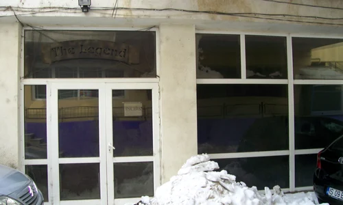 În pivniţa casei lui lui Grigore Ureche s a jucat, ani la rînd, biliard jpeg
