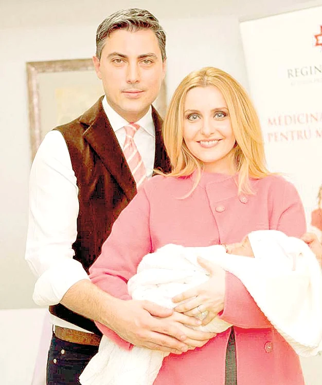 Soţii Ciucu-Sorescu o vor sărbători pe Elena Carolina la Palatul Mogoşoaia (Foto: arhivă personală)