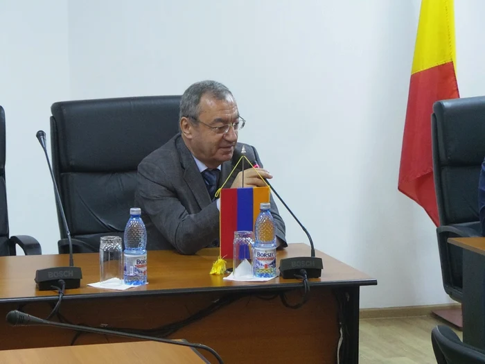 oaspeti primarie