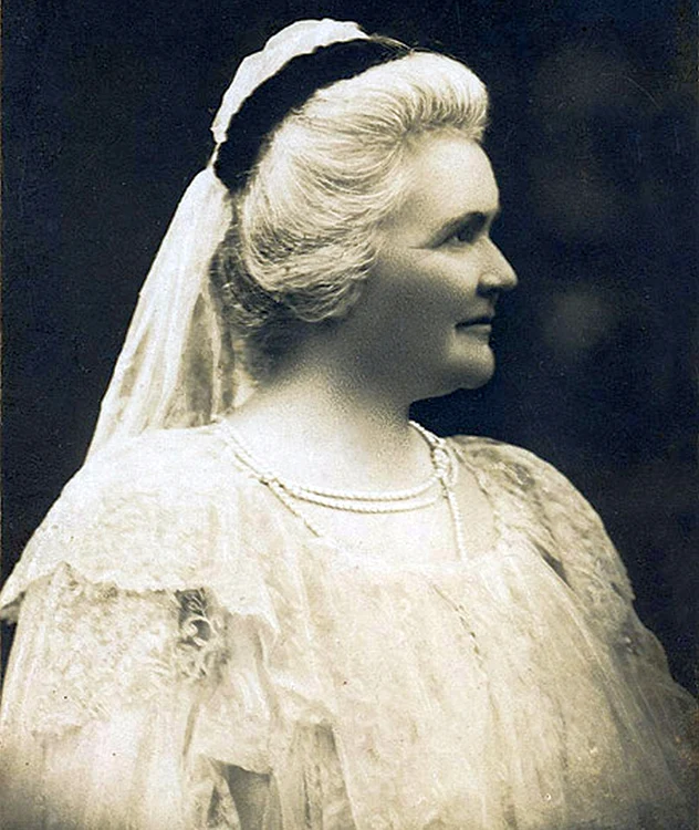 Regina Elisabeta jpg jpeg