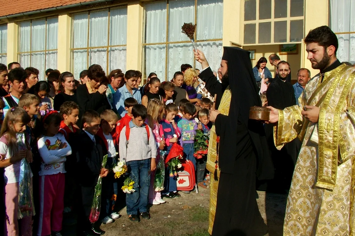 Religia în şcoli, varianta februarie-martie 2015.