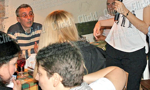 Când Irina s a ridicat  să cânte, Dan  a acompaniat o jpeg