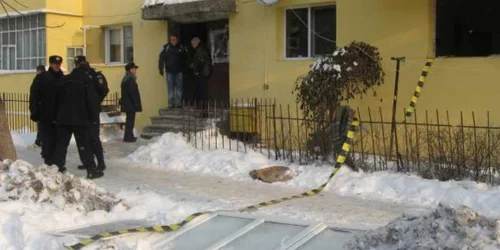 Fereastra termopan a sufrageriei a fost proiectată la o distanţă de 6 metri! 