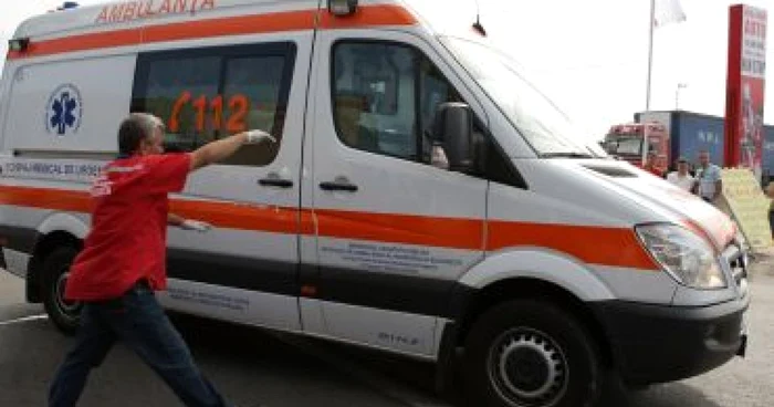 Piteşti: Suspect de gripă porcină, internat cu forţa