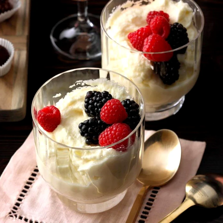 mousse de ciocolata alba jpeg