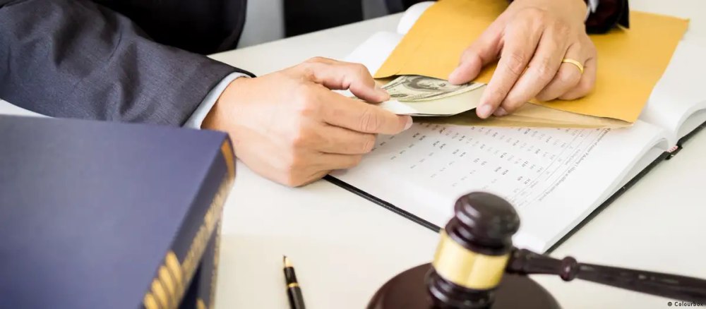 Republica Moldova: Reforma justiției sabotată de judecători și procurori