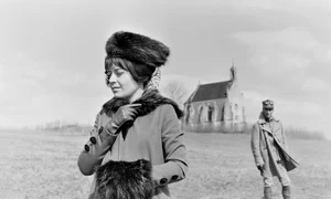 Debut in film Gina Patrichi  In plan secund Victor Rebengiuc Studiourile Buftea jpg